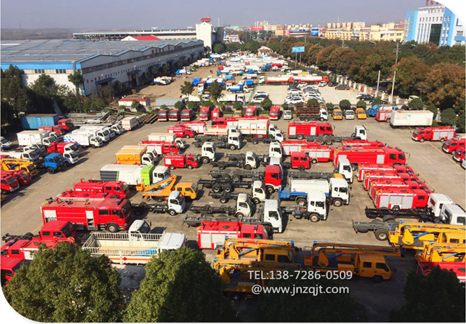 消防車(chē)廠(chǎng)家實(shí)景 QQ圖片20171124162714.png
