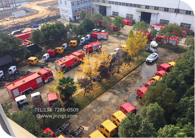 消防車(chē)廠(chǎng)家實(shí)景 QQ圖片20171124162736.png