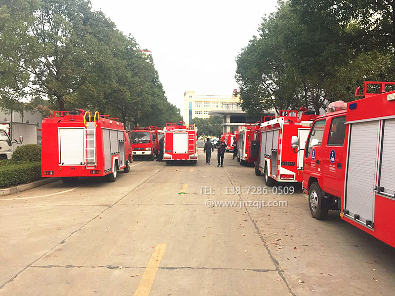東風(fēng)小型水罐消防車(chē) 微信圖片_20171128075242.jpg