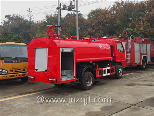 東風(fēng)4噸消防灑水車(chē) 微信圖片_20171206090942.jpg