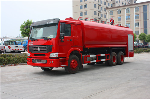 重汽26噸消防灑水車(chē) IMG_6655.JPG