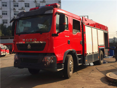 重汽5噸水罐消防車(chē) 微信圖片_20171209085841.jpg