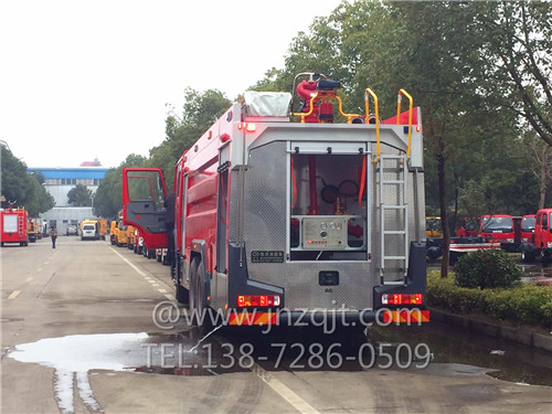 重汽后雙橋16噸消防車(chē) 微信圖片_20171212144232.jpg
