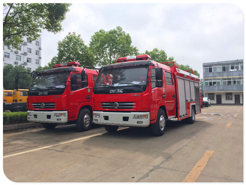東風(fēng)多利卡消防車(chē) 微信圖片_20171010092831.jpg