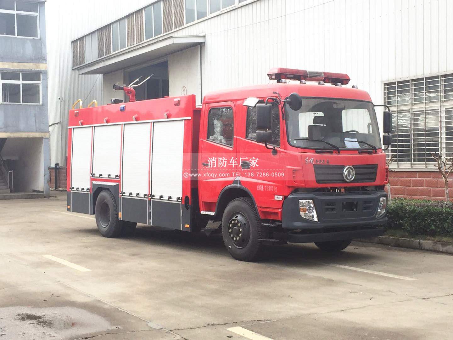 東風(fēng)6水罐消防車(chē) 328710339379190385.jpg