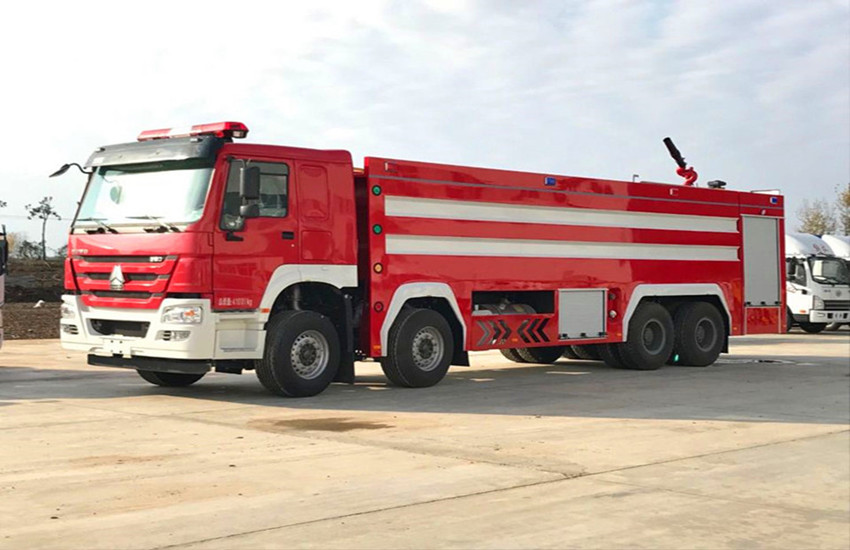 大型企業(yè)采購消防車(chē)圖片 4478976ED59EFAA3E9AC0239D5392B8E_副本_副本.jpg