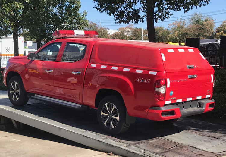 細水霧消防車(chē)圖片 6edbe988fef13cc1e1e8c37ca557138.jpg