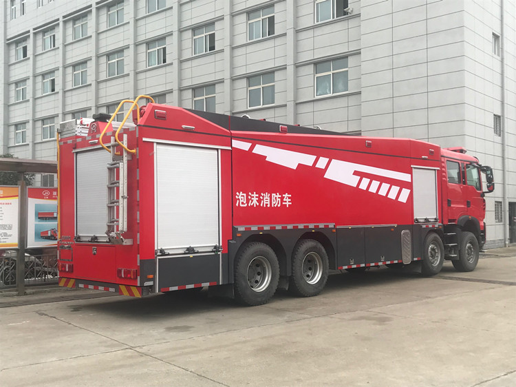 國六消防車(chē)jpg 17468D4EAA4A0E674D333D627B85E5DE.jpg