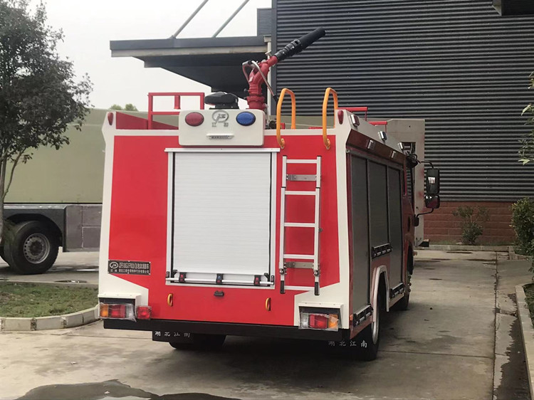 國六3.5噸泡沫消防車(chē).jpg